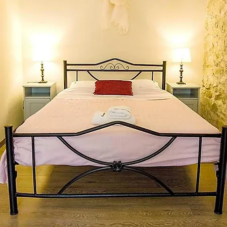 Ξενοδοχείο Adamantia Traditional Village *