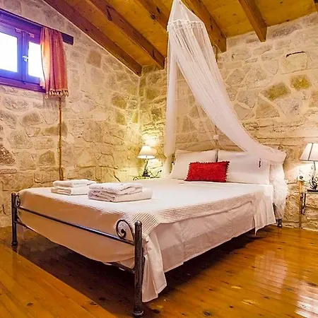 Adamantia Traditional Village Ξενοδοχείο Paxos