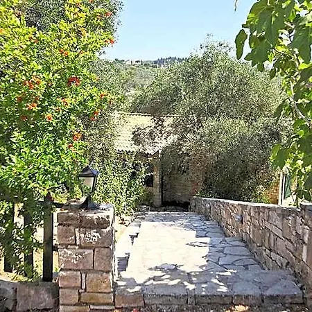 Adamantia Traditional Village Ξενοδοχείο